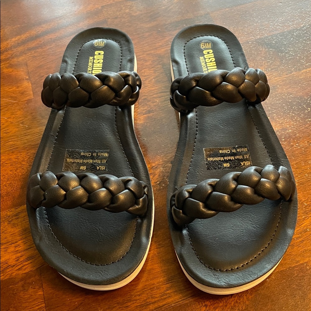 CUSHIONAIRE Isla Braided Two Band Sandals, Women’s 6.5M, Black